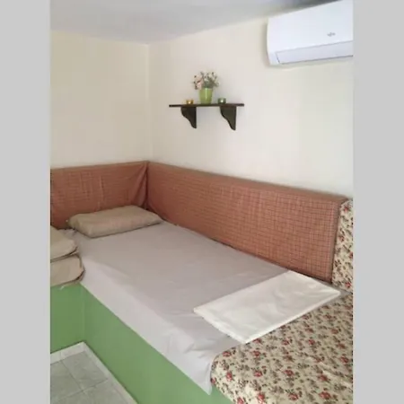 Small Garden Studio Kavala Exterior photo