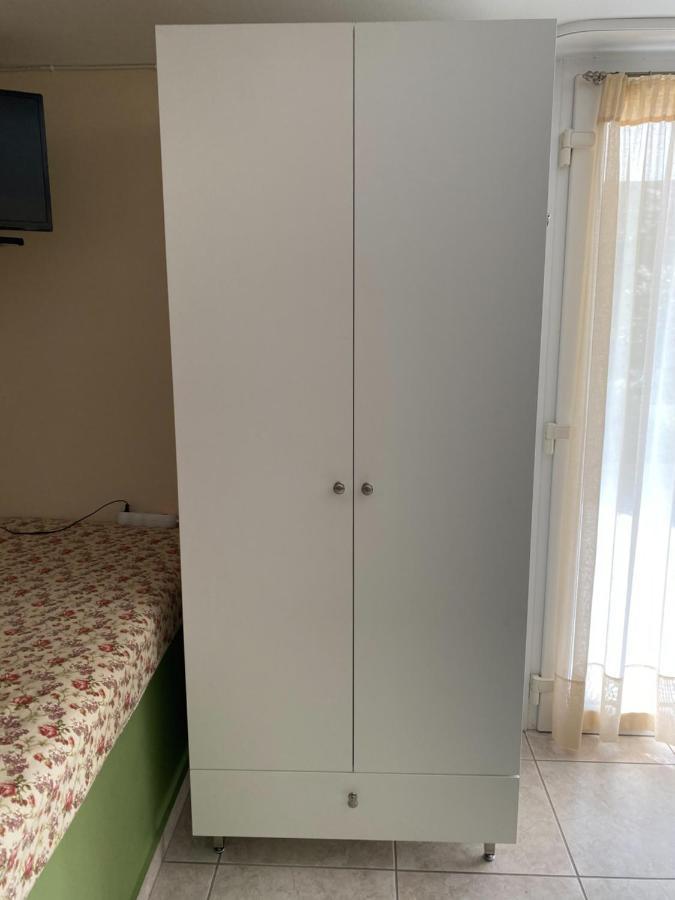Apartment Small Garden Kavala