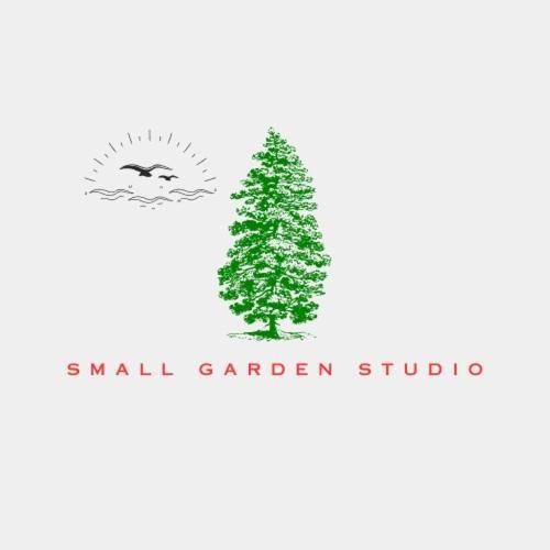 Small Garden Apartment *